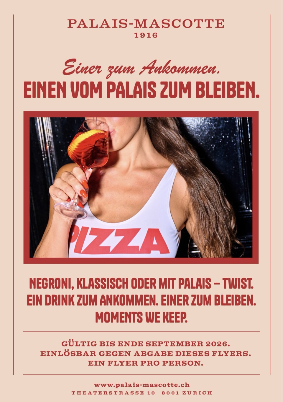 Flyer — Einer zum Ankommen, einen vom Palais zum Bleiben: Negroni klassisch oder mit Palais-Twist, gültig bis Ende September 2026
